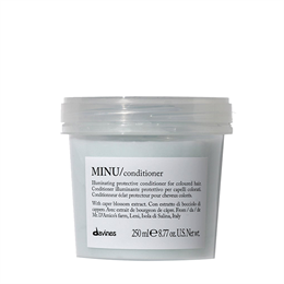Защитный кондиционер для сохранения косметического цвета волос  Davines Minu conditioner 250 ml